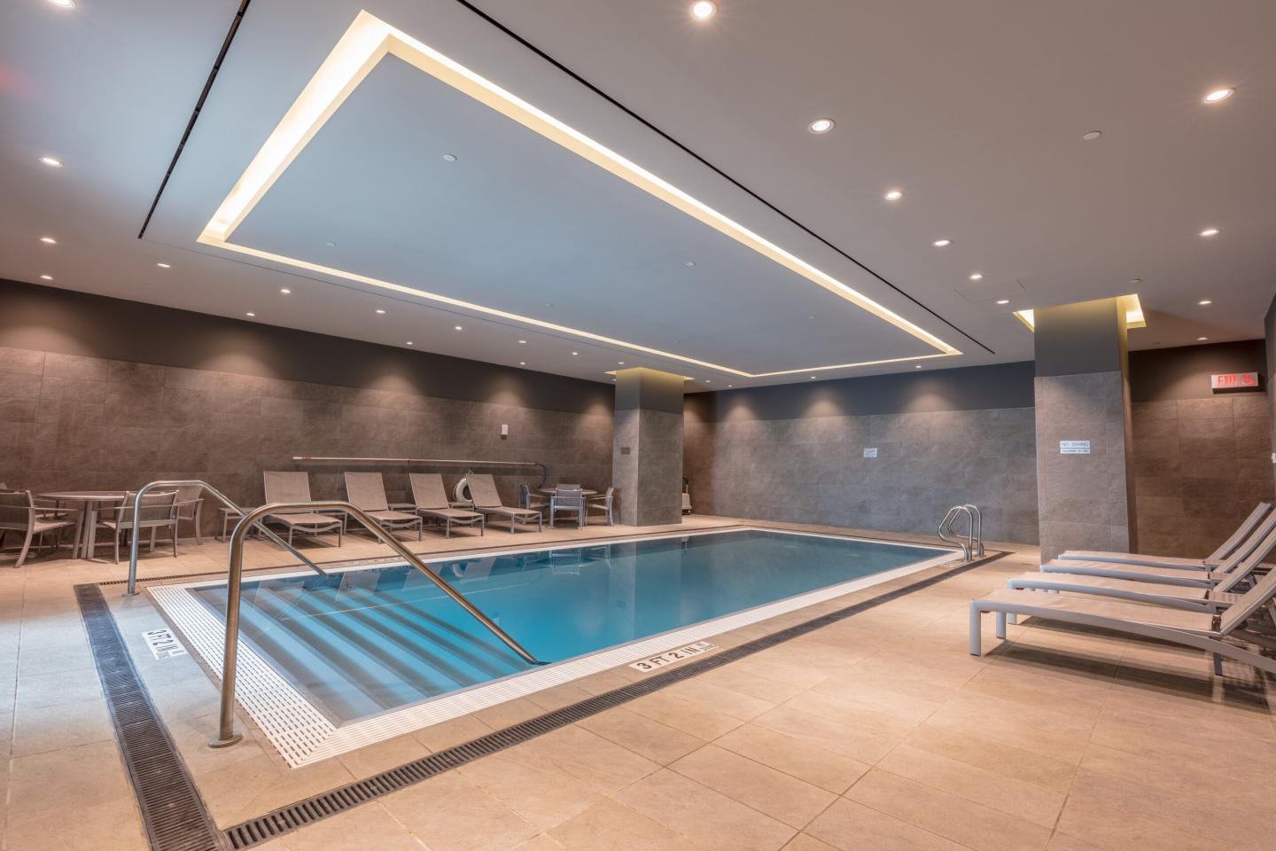 Earth Tower Hotel Pool