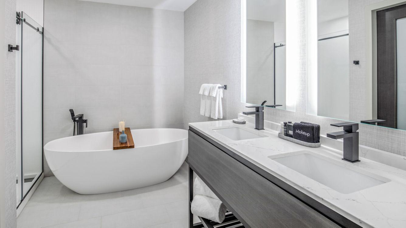 c suite rockingham bathroom