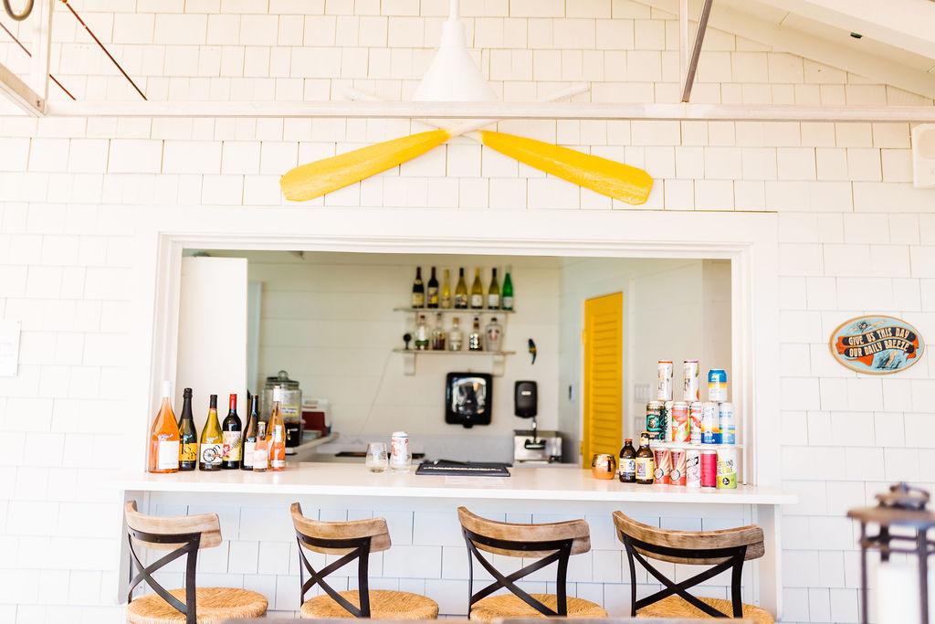 Patio Bar at Yachtsman Hotel & Marina Club