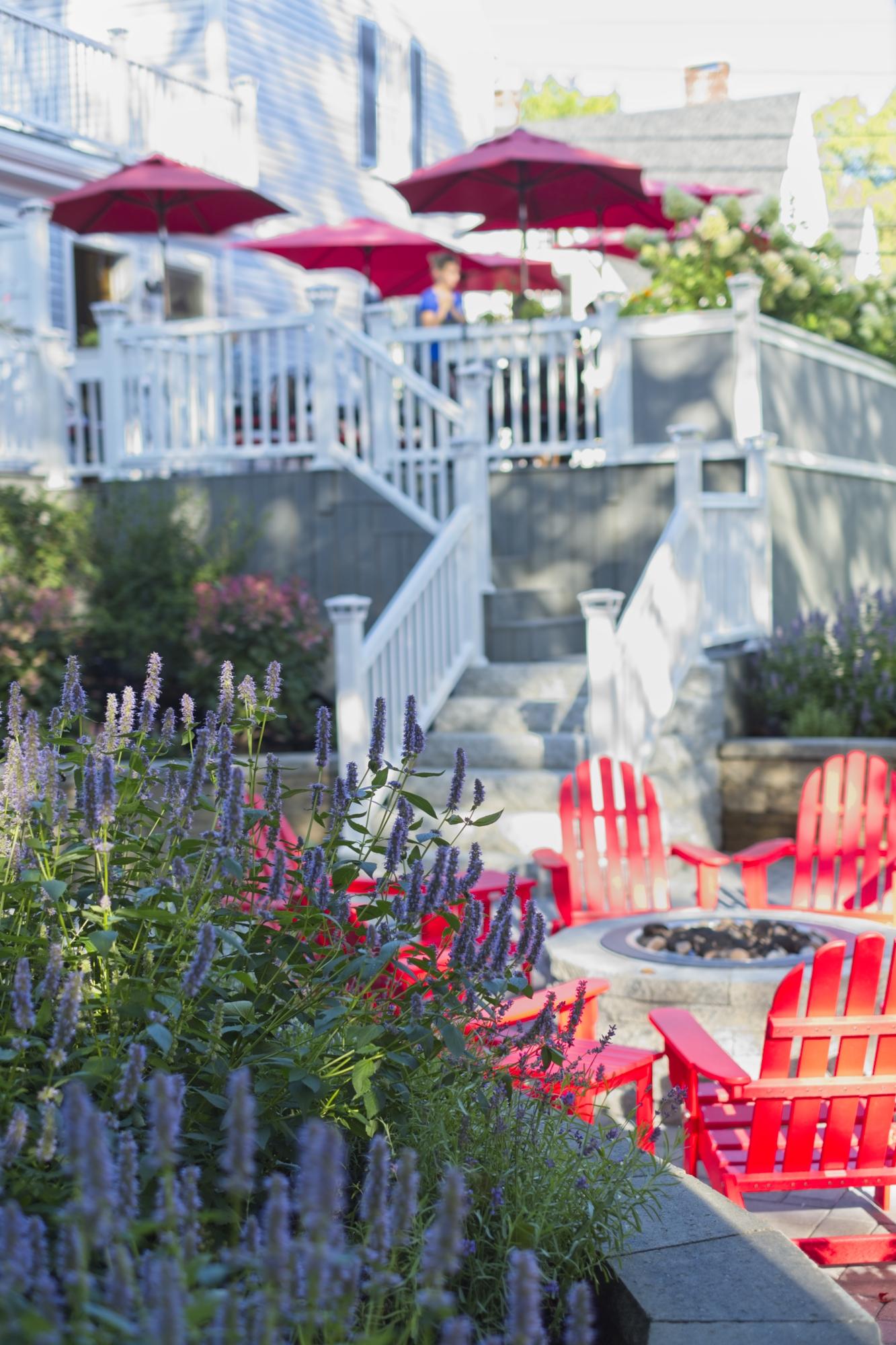 Outdoor dining deck & fire pit