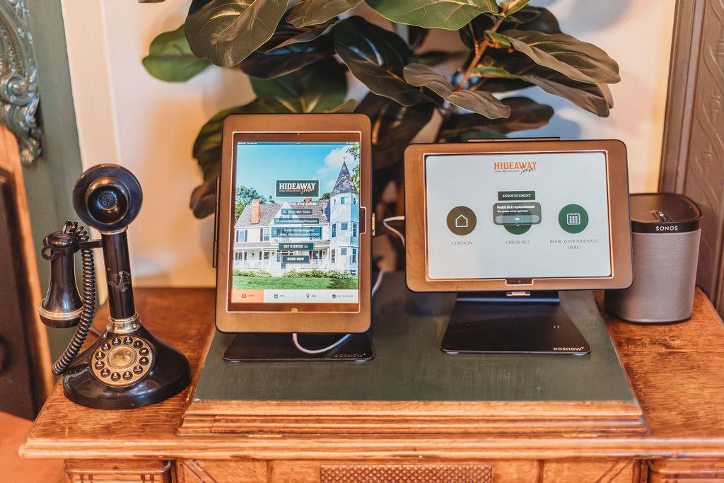Welcome Kiosk. Self Check-In. 