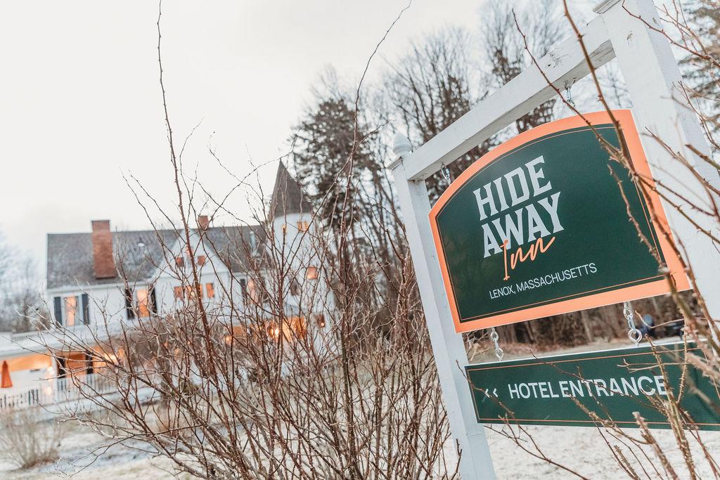 Hideaway Inn main signage