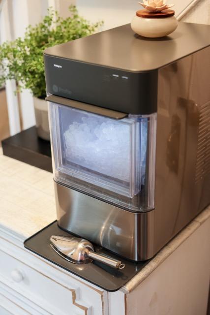 Ice Makers in Both Buildings and Athens Suite