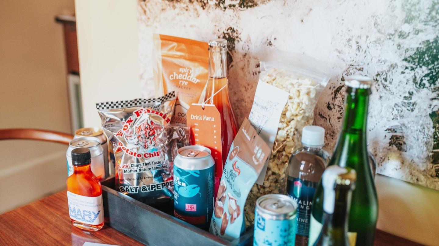 Mini Bar