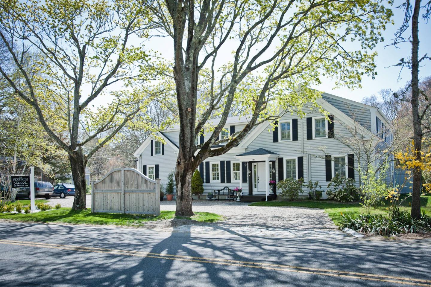 The Platinum Pebble Boutique Inn - A Romantic Cape Cod Bed and Breakfast