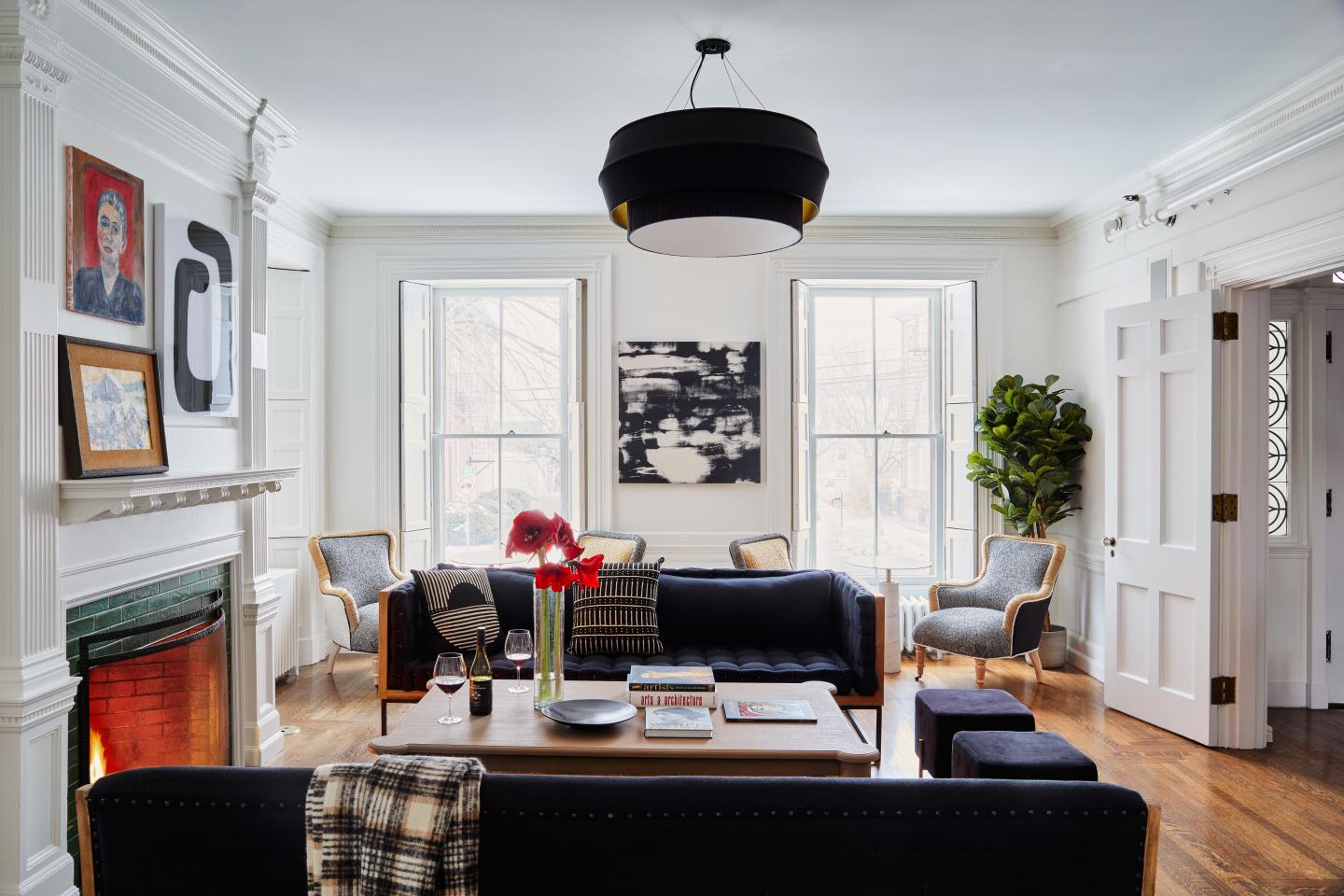 Common room at Blind Tiger Portland on Danforth Street