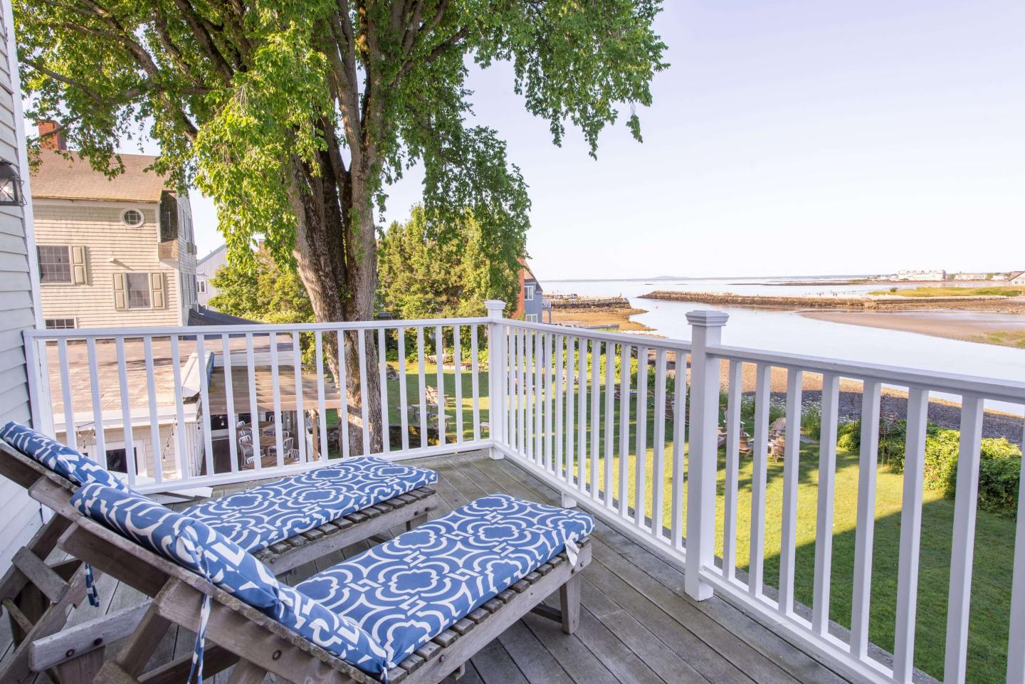 02.2021_deckview