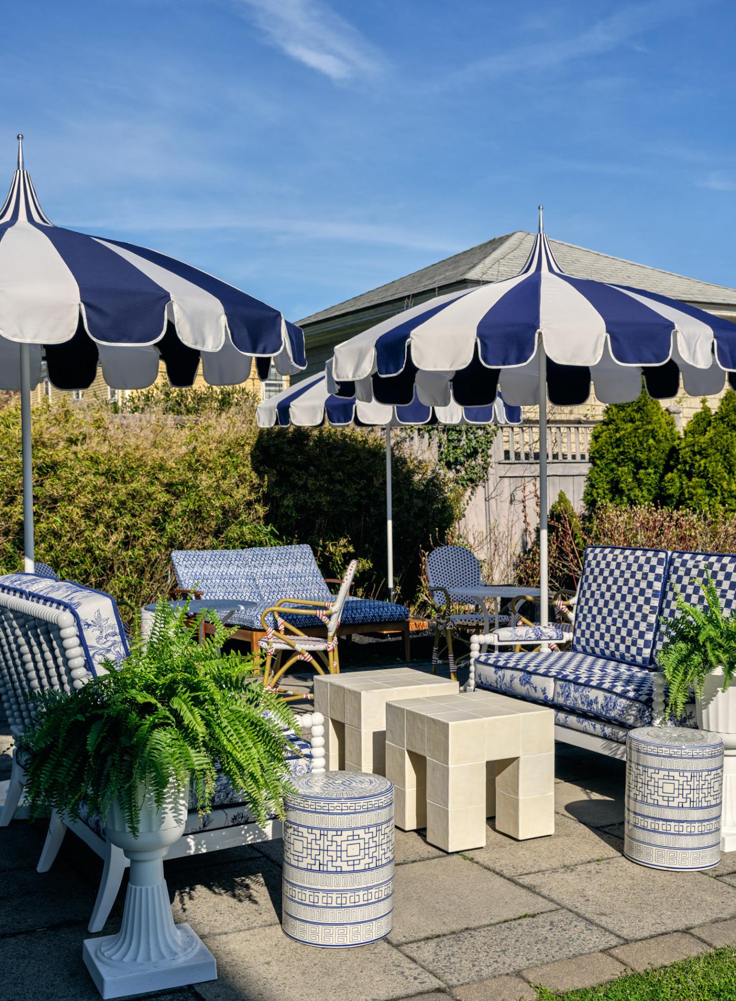 Outdoor patio seating at The Hotel Portsmouth