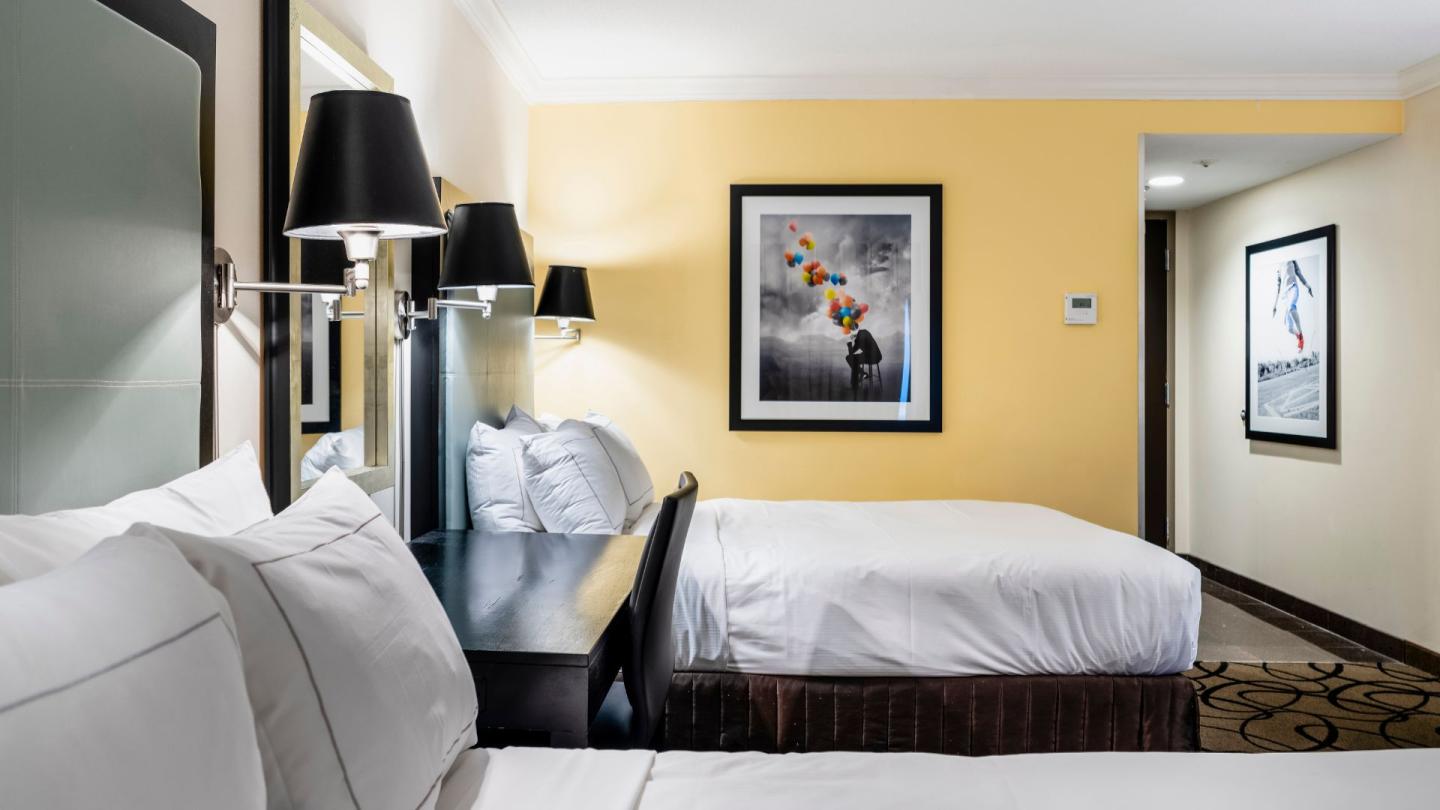 Guest room