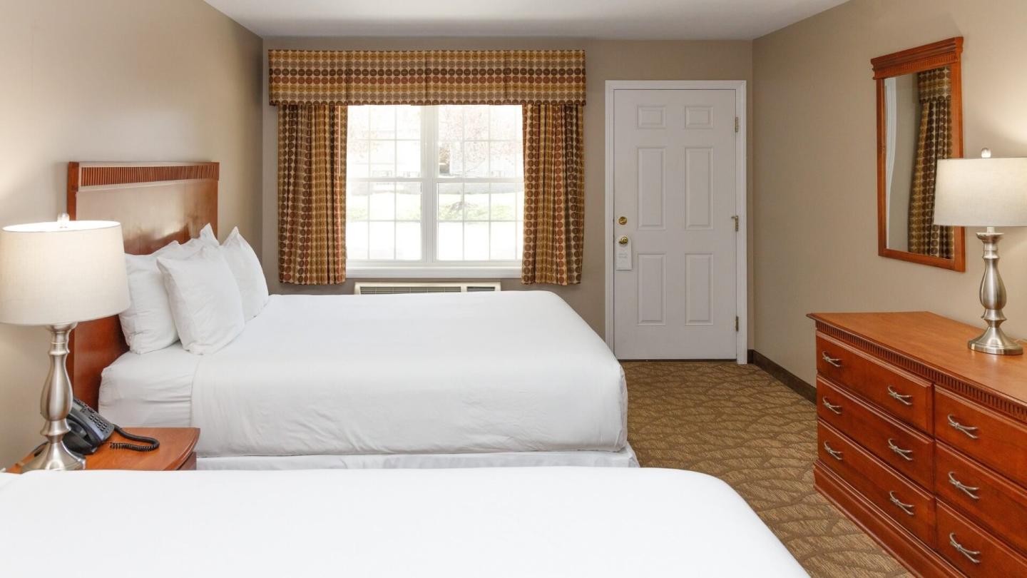 Room with Two Queen Beds in Terraces Building