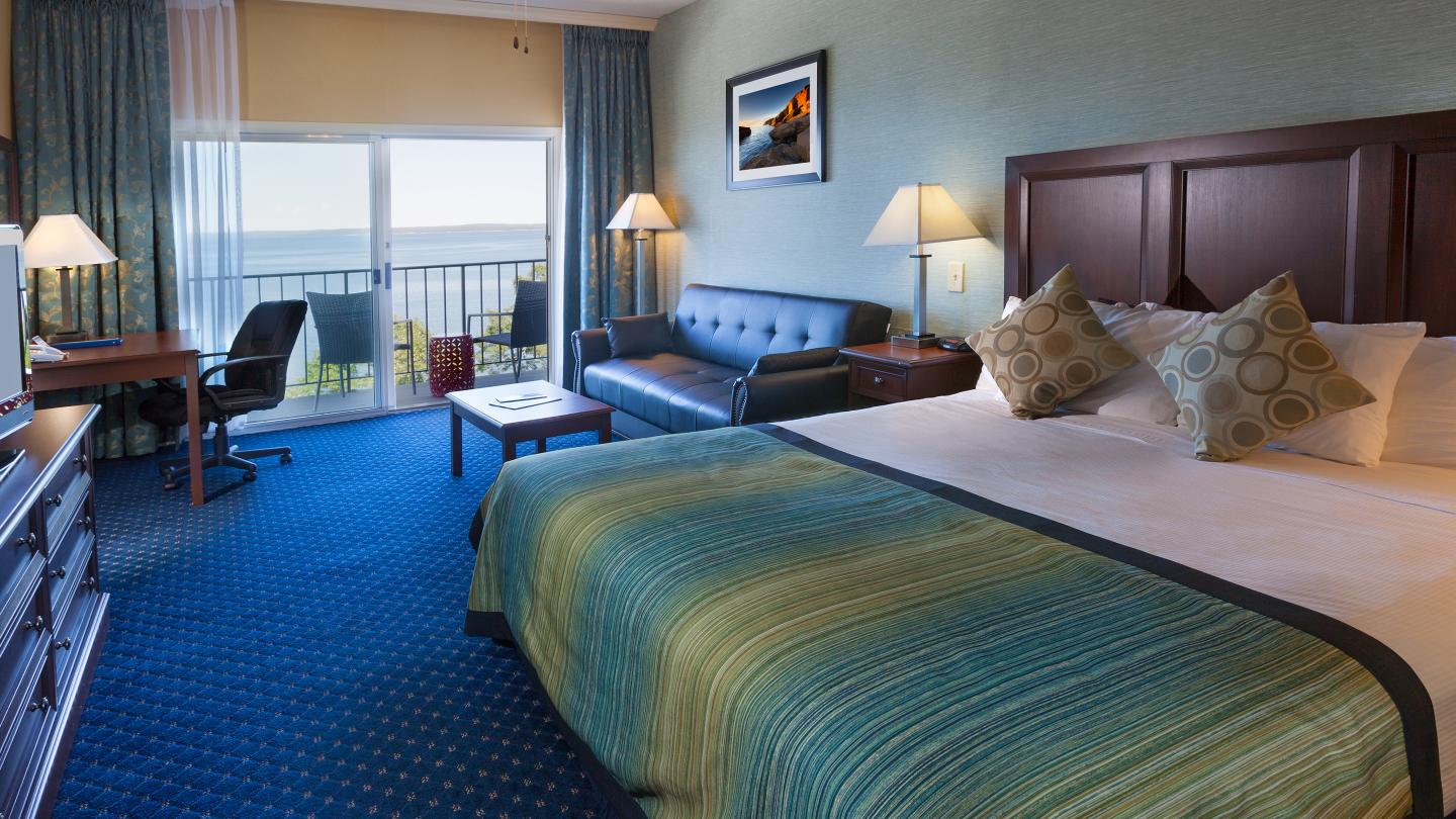 Atlantic Oceanside Room
