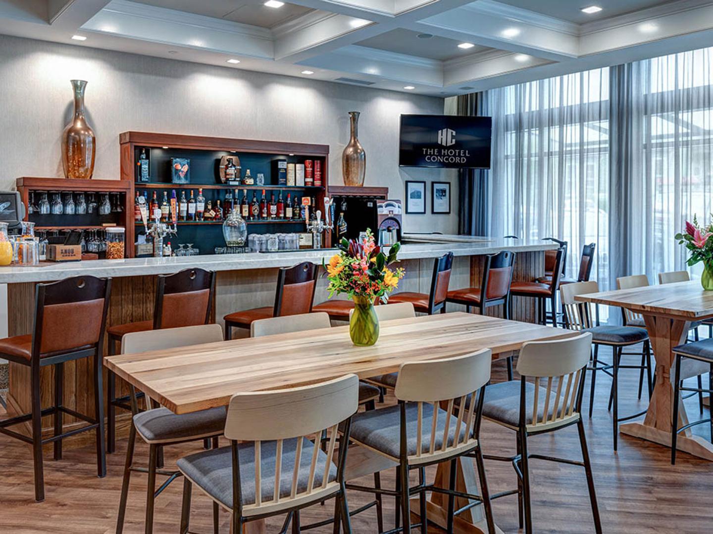 The Hotel Concord - Bar