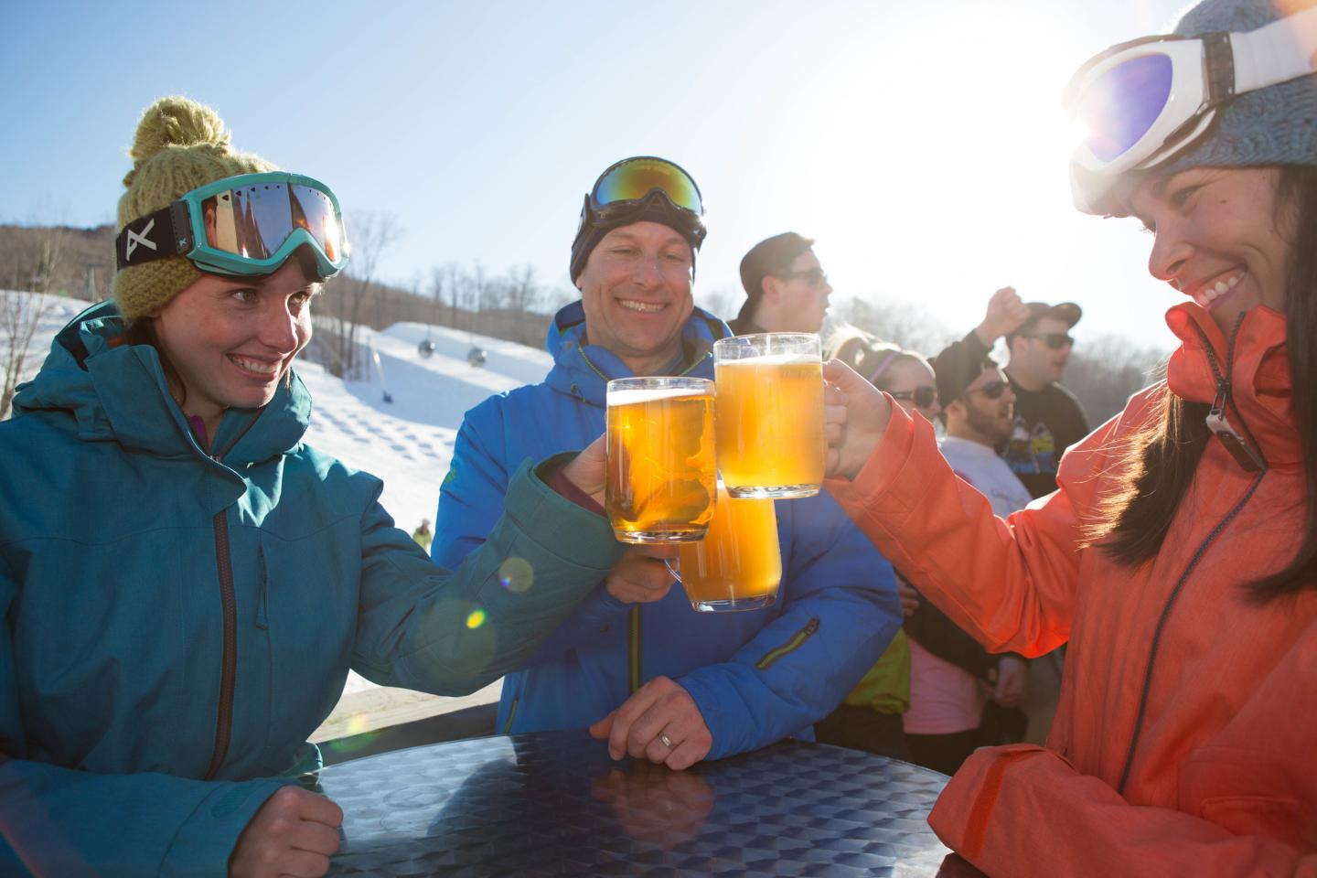 3 guys drinking Beers