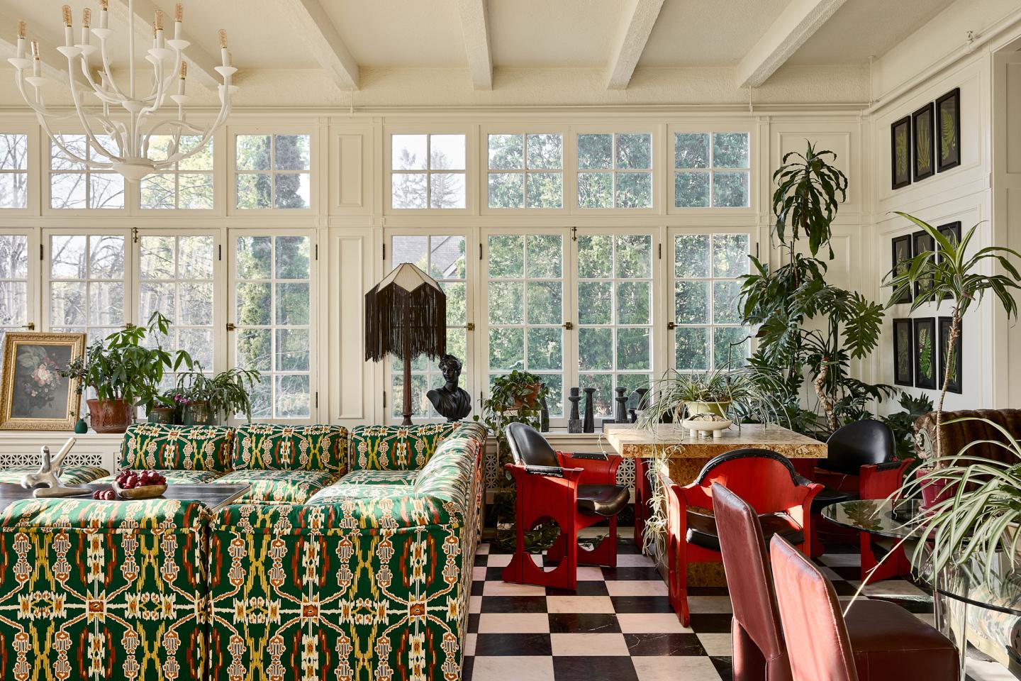 Common space atrium at Blind Tiger Burlington