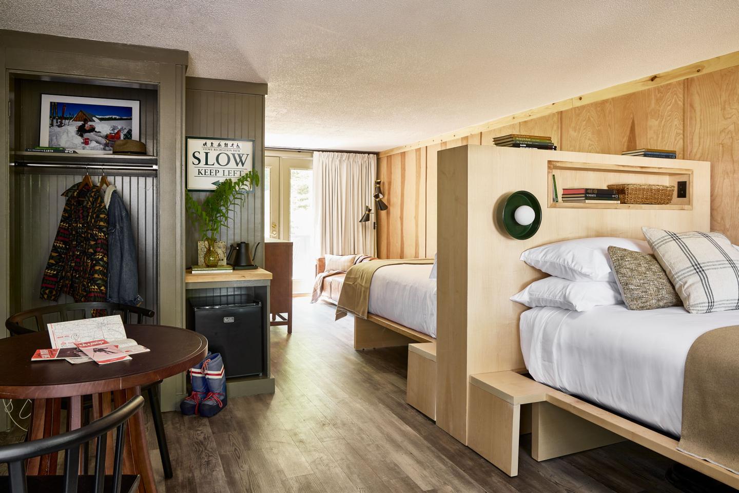 Double queen room at Bluebird Cady Hill Lodge