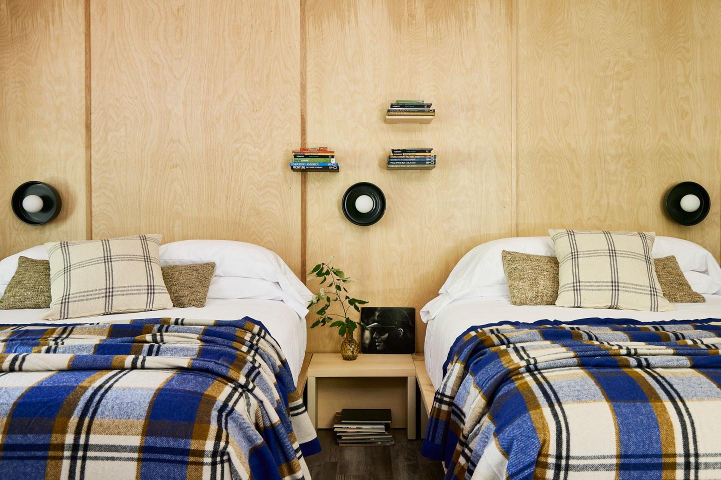 Double queen beds at Bluebird Cady Hill Lodge