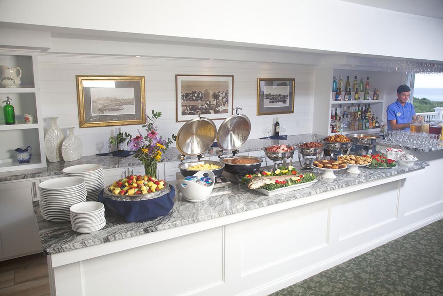 The 1661 Inn - Breakfast Buffet