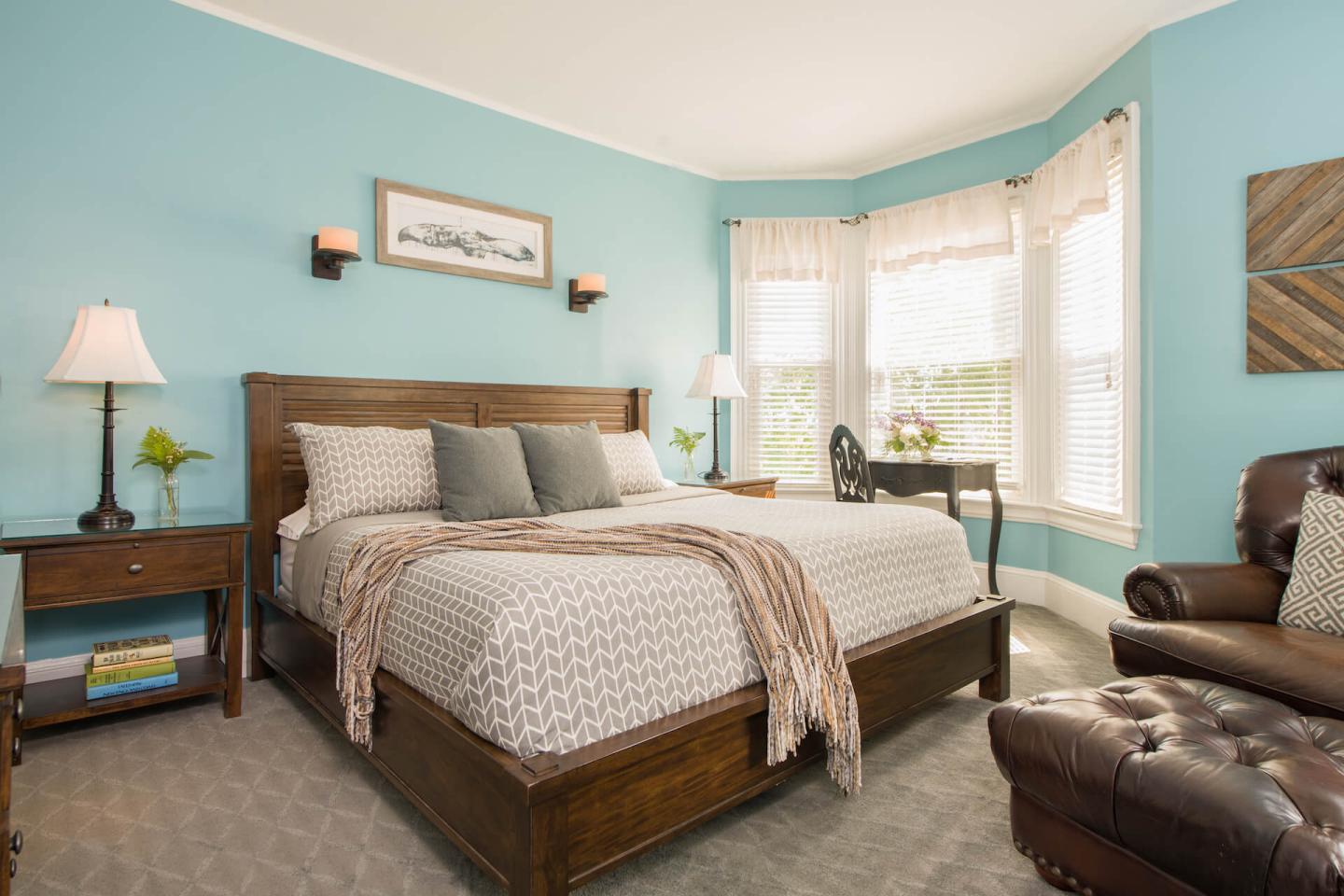 The Chamberlain Room with King Bed and light blue walls