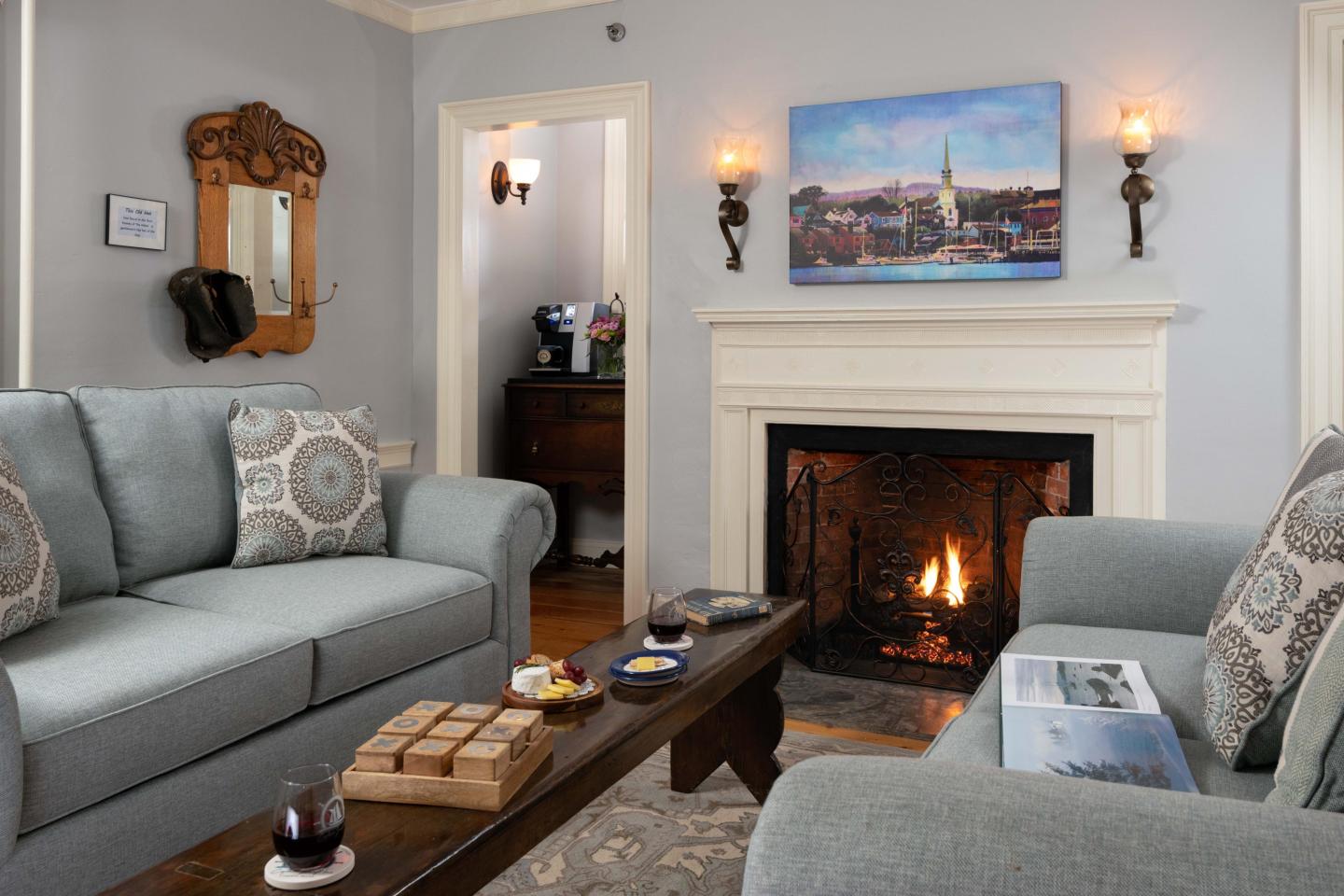 Hunt Sitting Room Captain Swift Inn