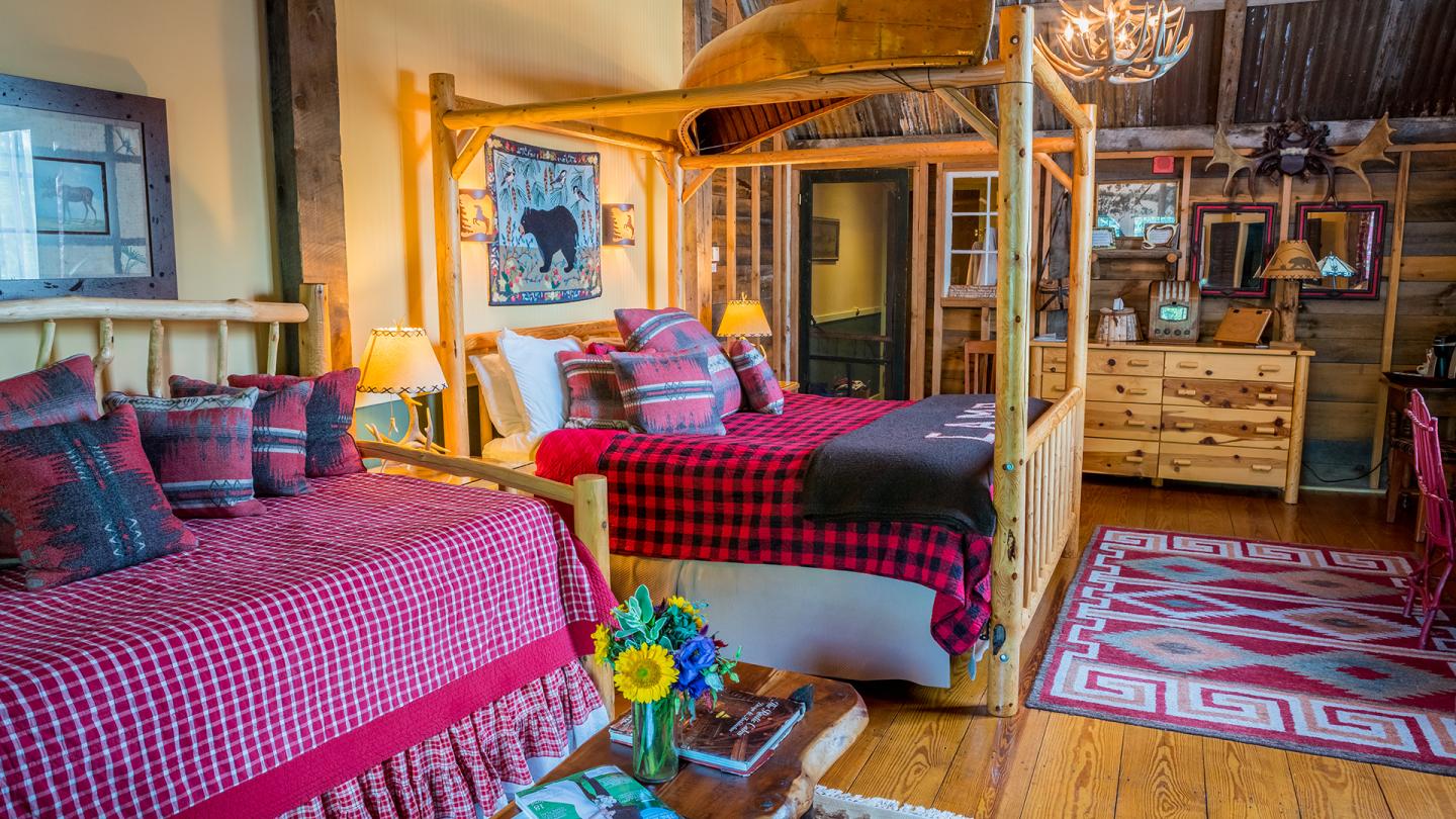 The Common Man Inn & Spa - Suites/Rooms - Camp