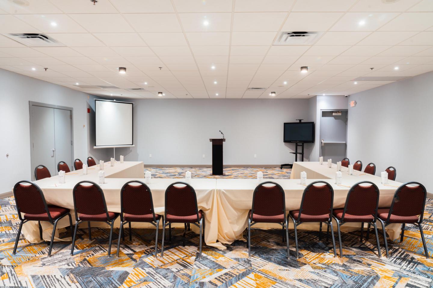 THE RICHMOND ROOM