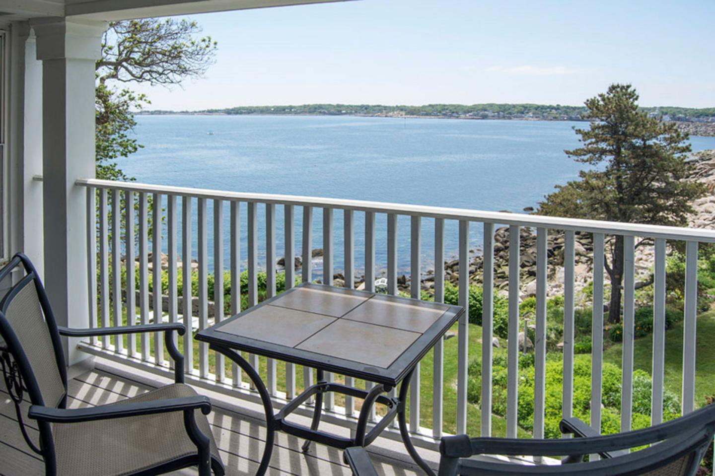 Yankee Clipper Inn - Guest Room Deck