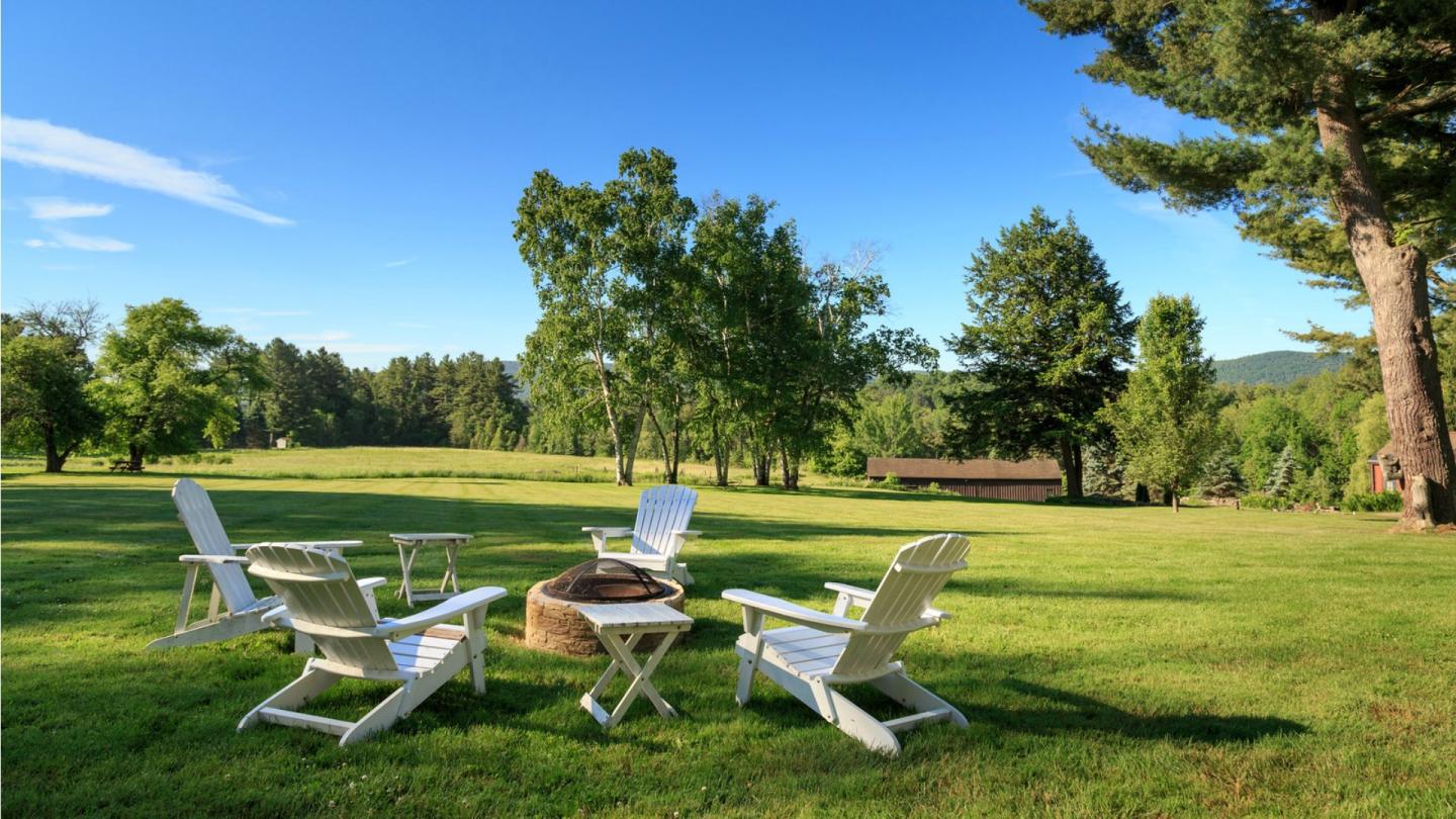 Devonfield Bed and Breakfast Fire Pit