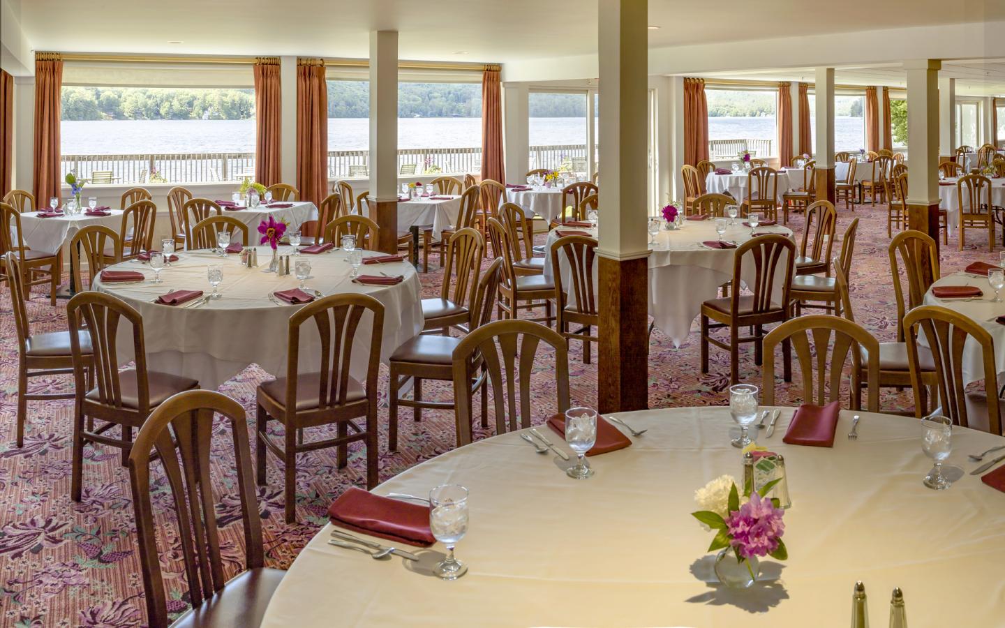 Lakeside Dining Room at Lake Morey Resort