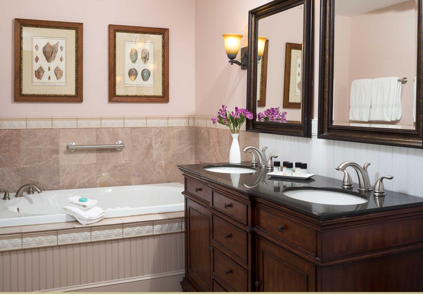 Luxurious Bathroom