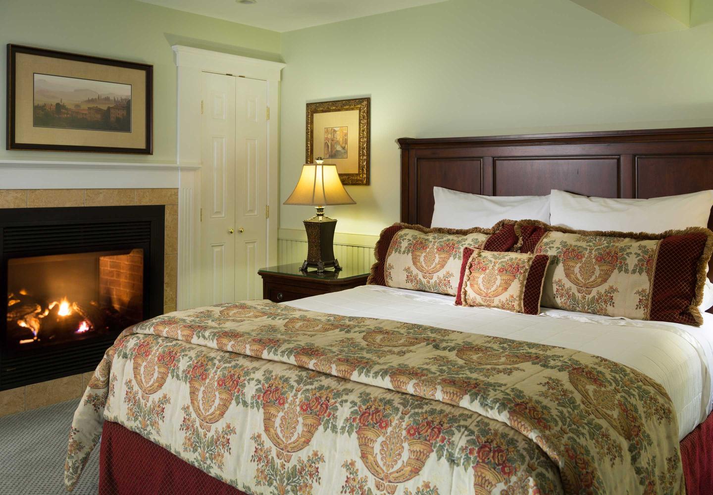 Waterview Suite Bedroom