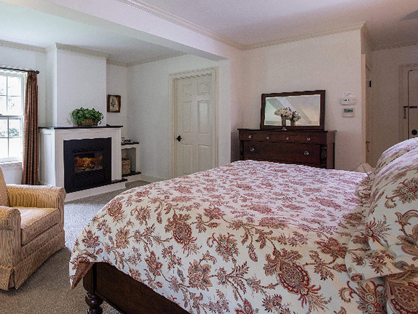 Old Lyme Inn - Guest Room