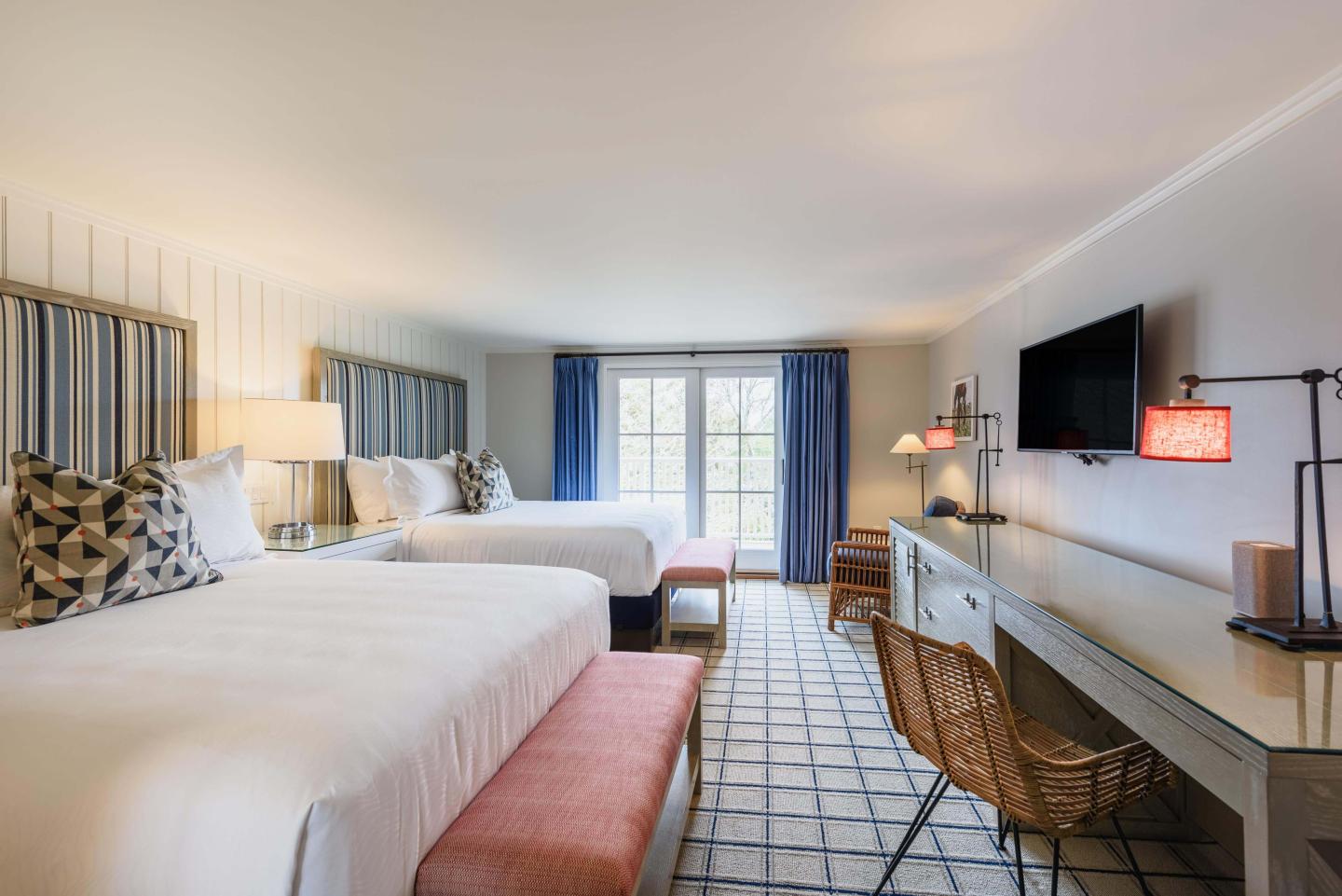 The Roxana at Harbor View Hotel