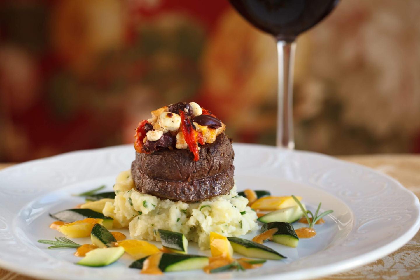 Fresh Flavors at Hartstone Inn & Hideaway
