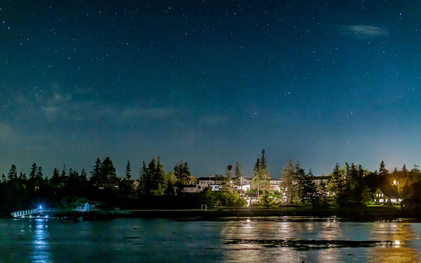 Newagen Seaside Inn at night