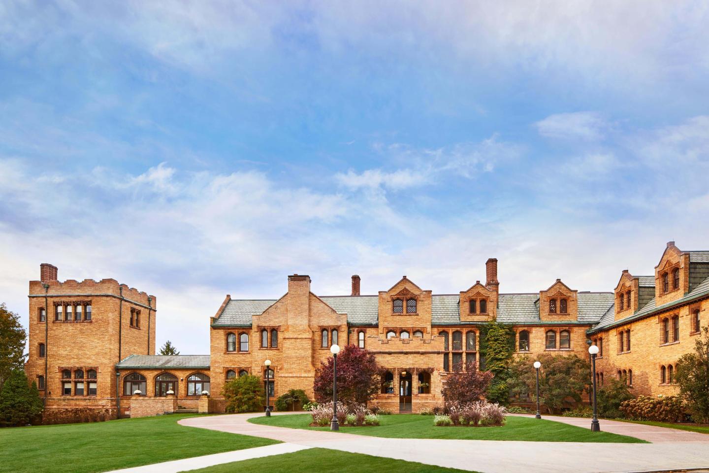 Wyndhurst Mansion