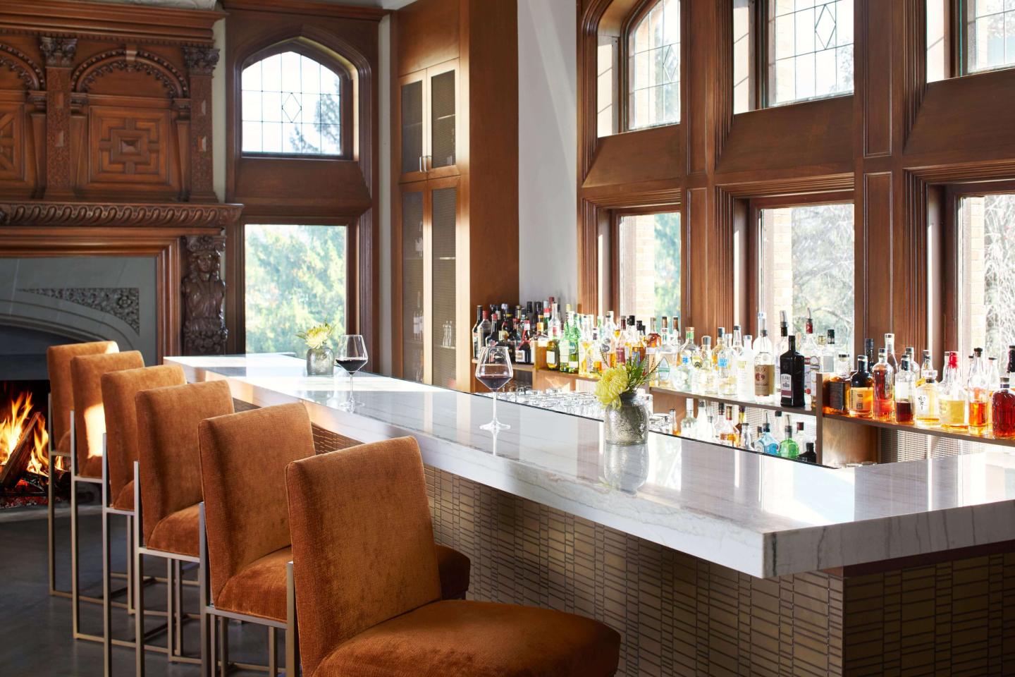 1894 Fireside Bistro & Bar