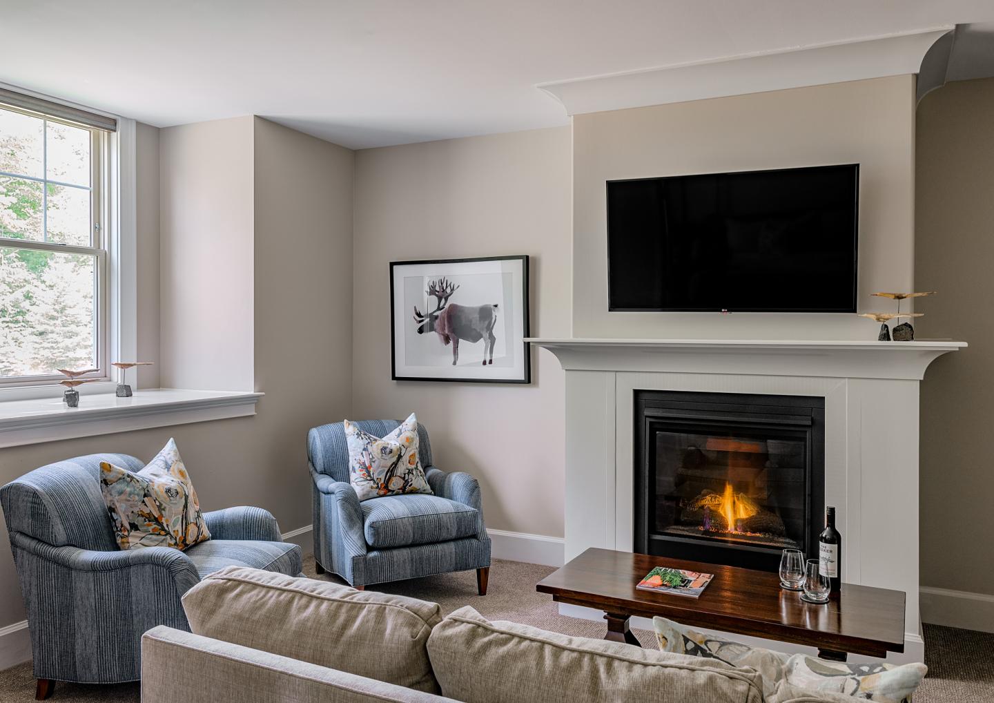 Grand King Suite at the Bedford Village Inn