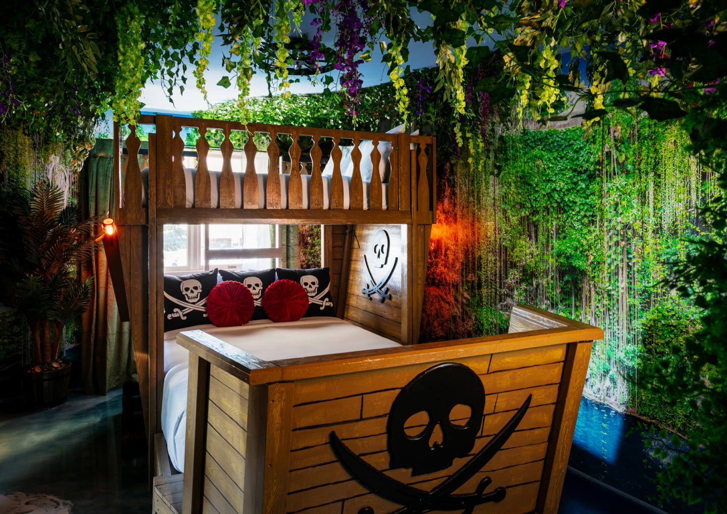 Pirate themed guest room at The Cove Hotel in Salem, MA