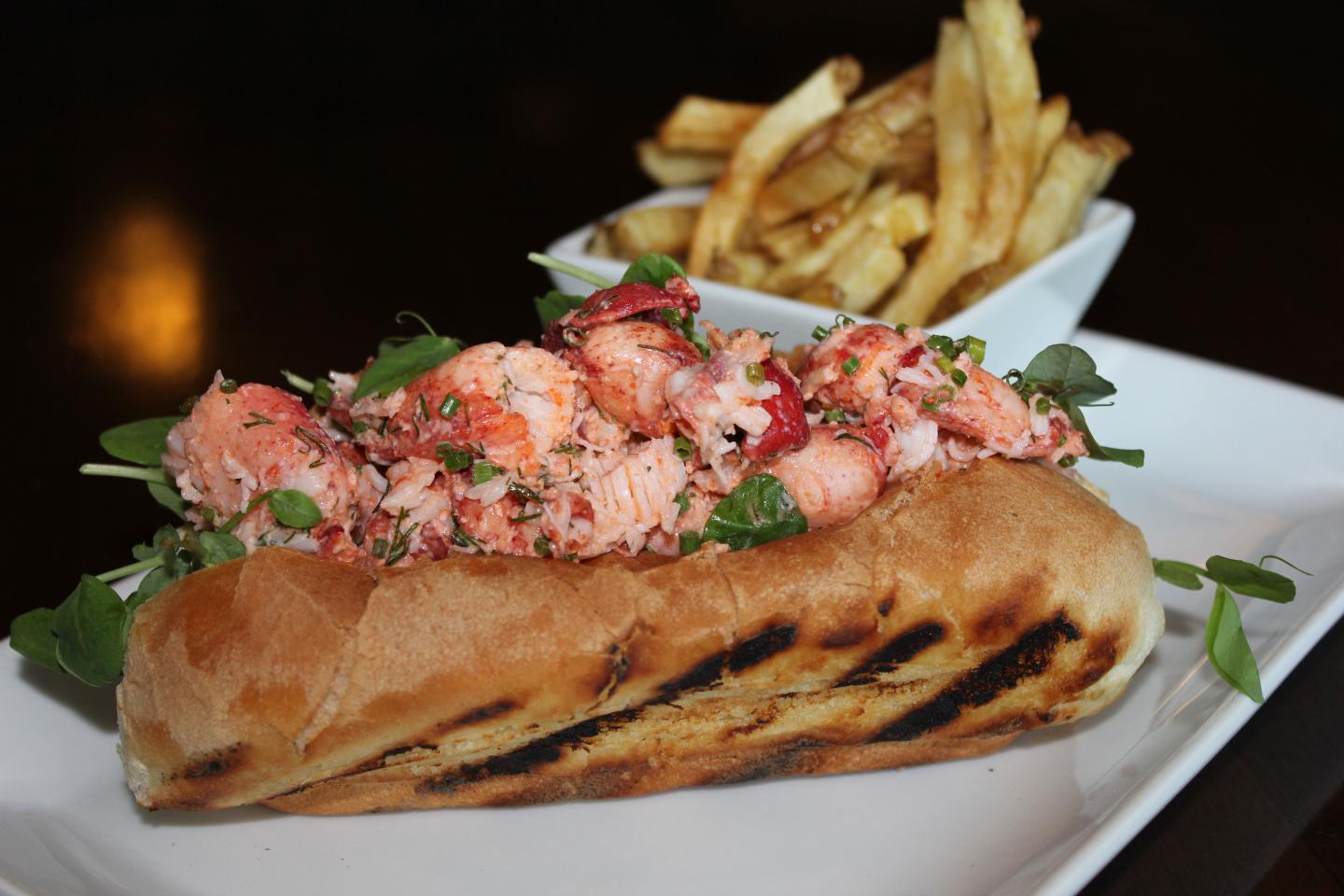 The Brunswick Hotel & Tavern - Lobster Roll