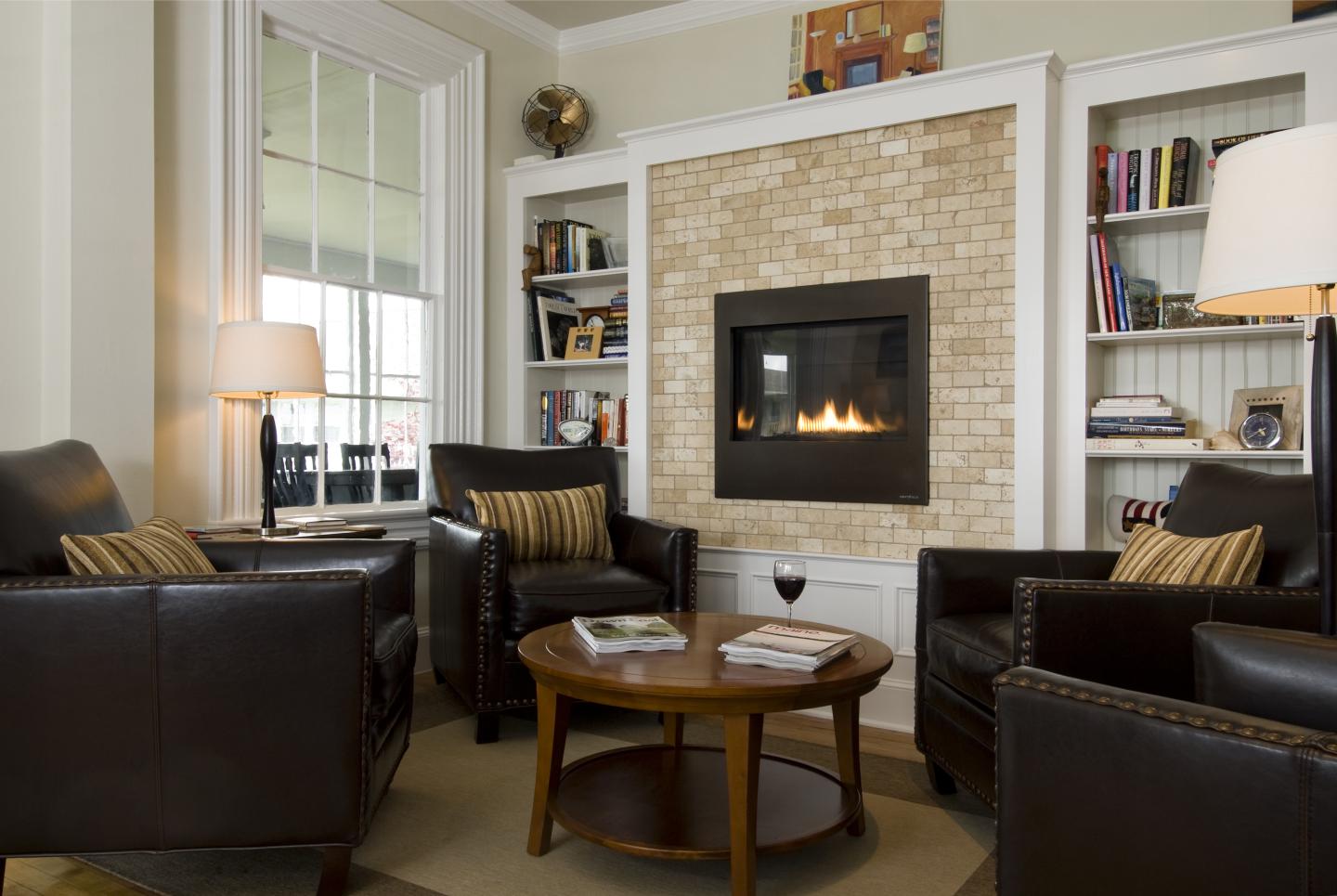 Topside Inn - Lounge