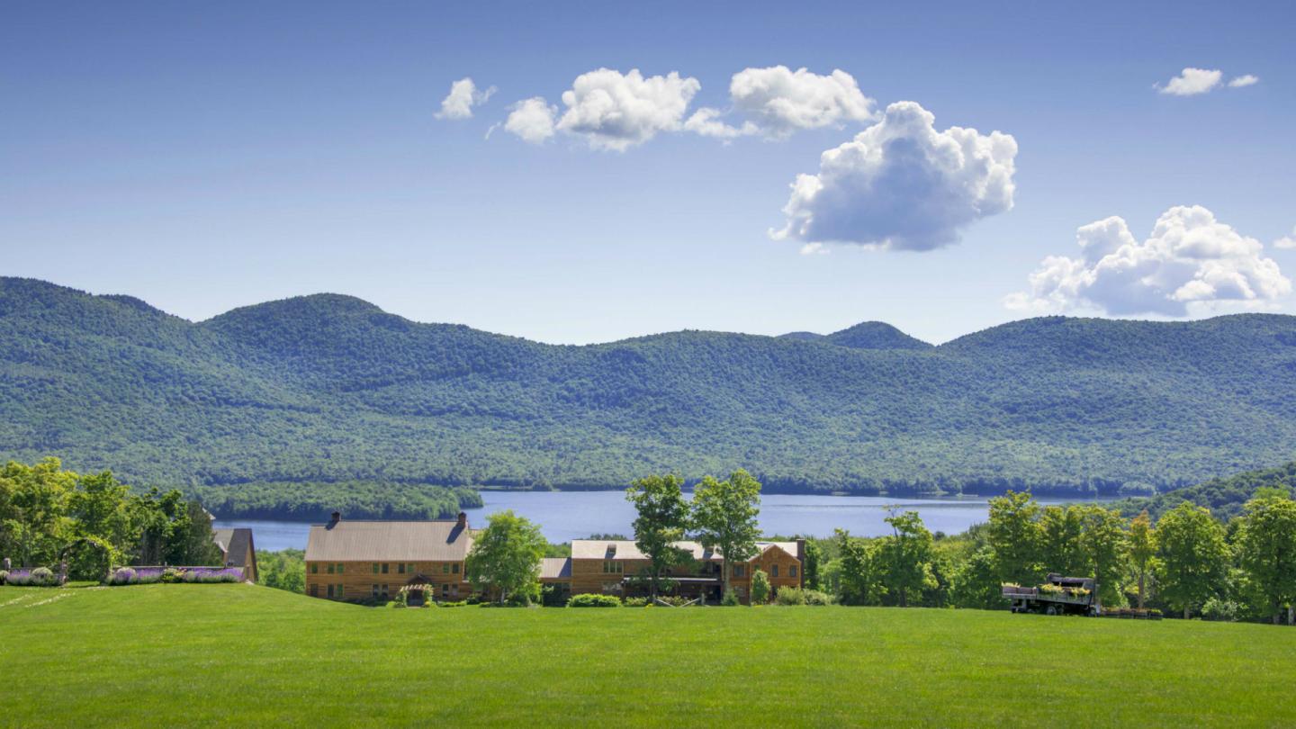 Mountain Top Inn & Resort 4-season vacation destination