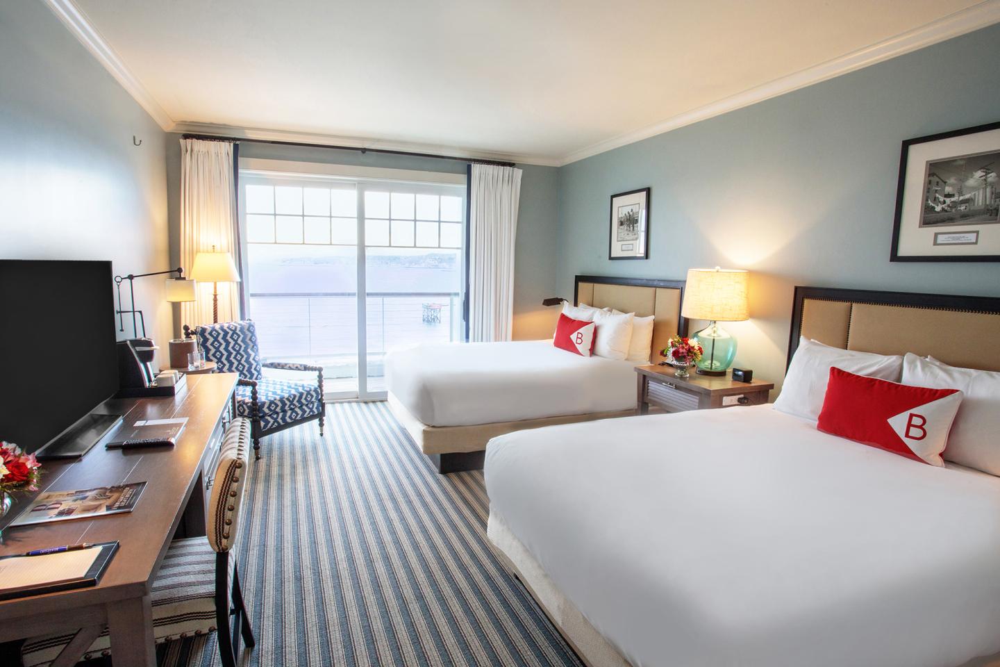 Double Queen Room