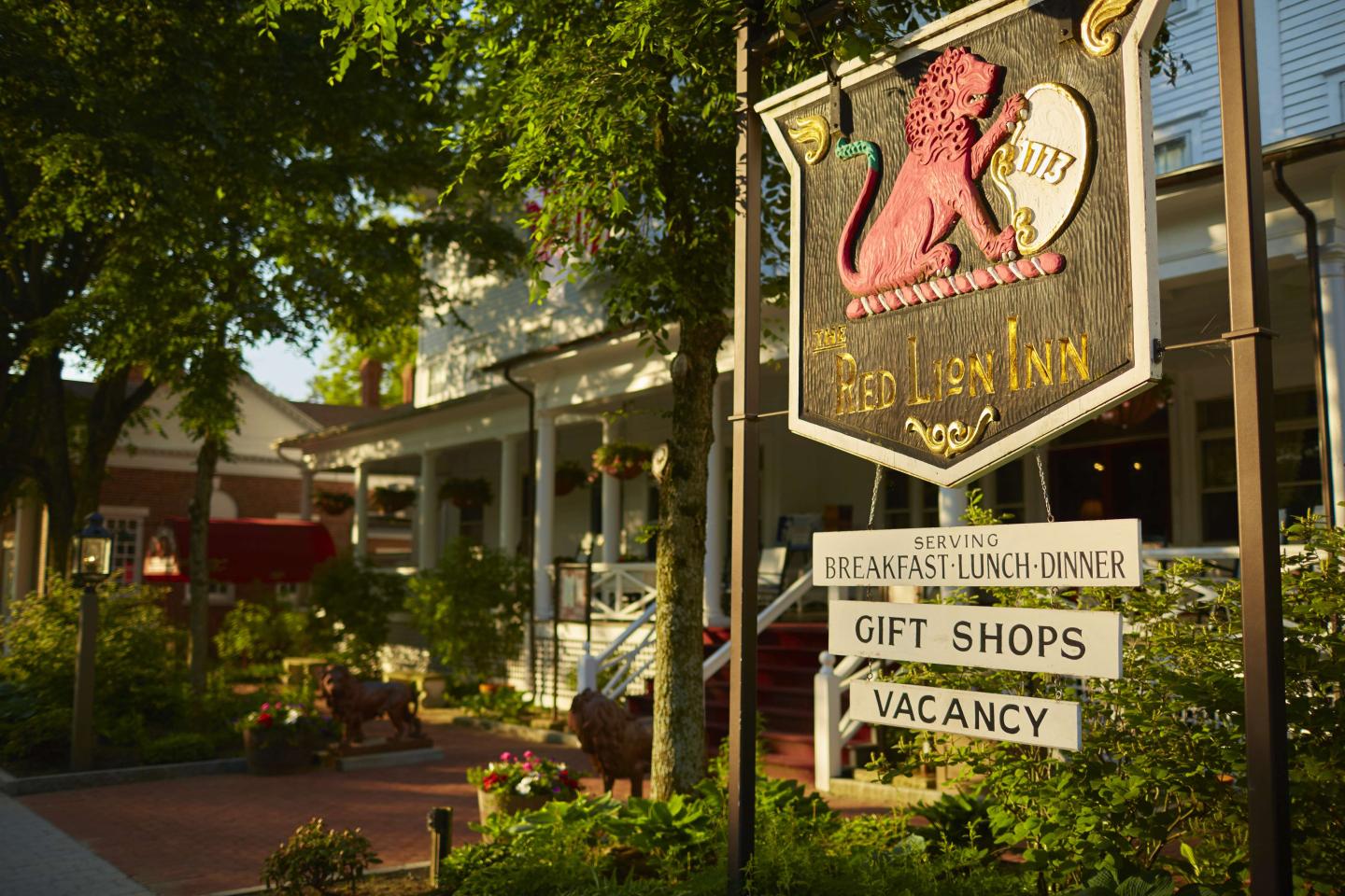 The Red Lion Inn