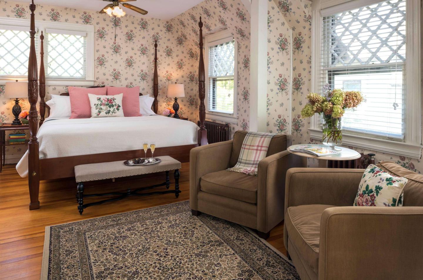 English Garden King Suite