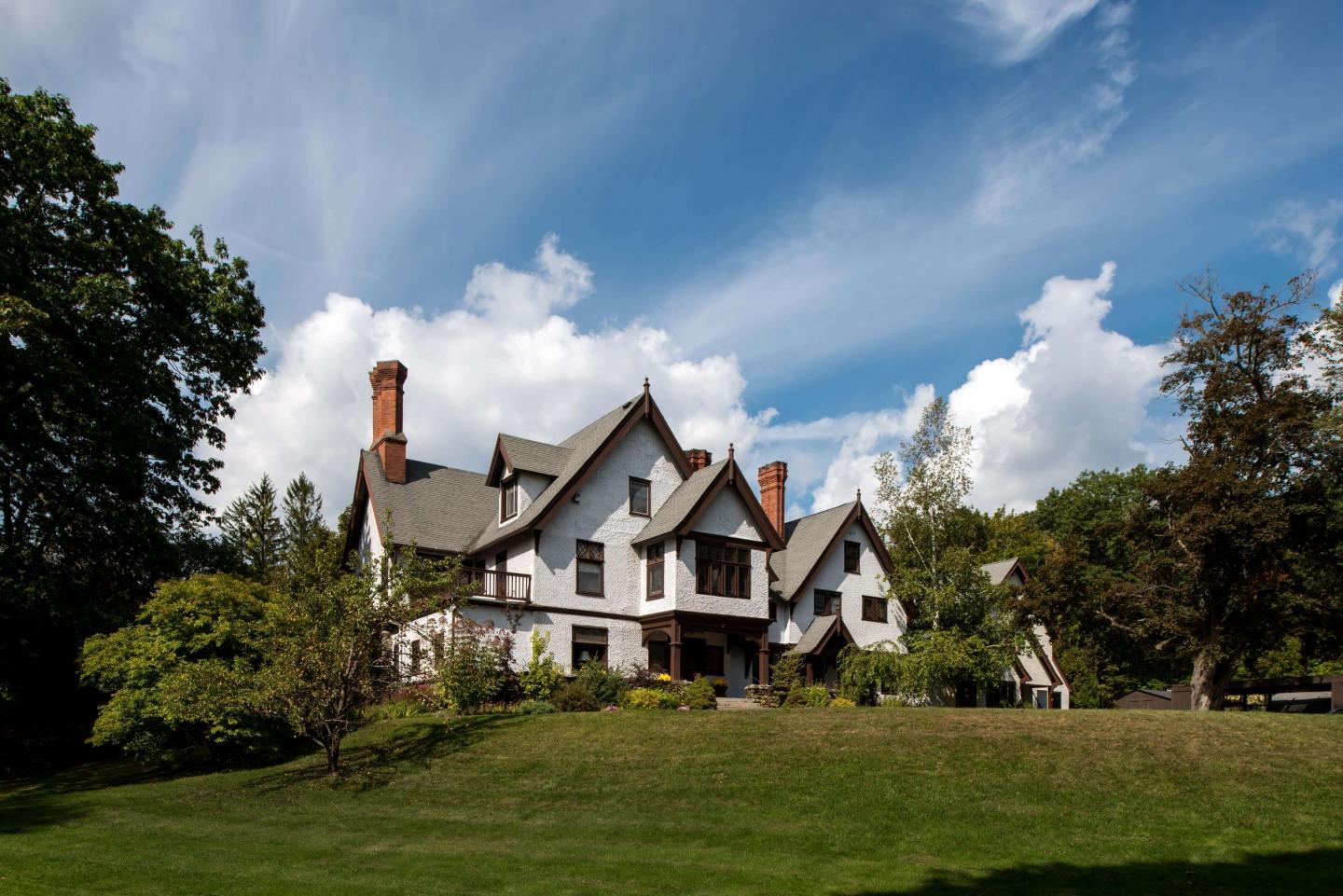 Manor House Inn on 5 lovely acres
