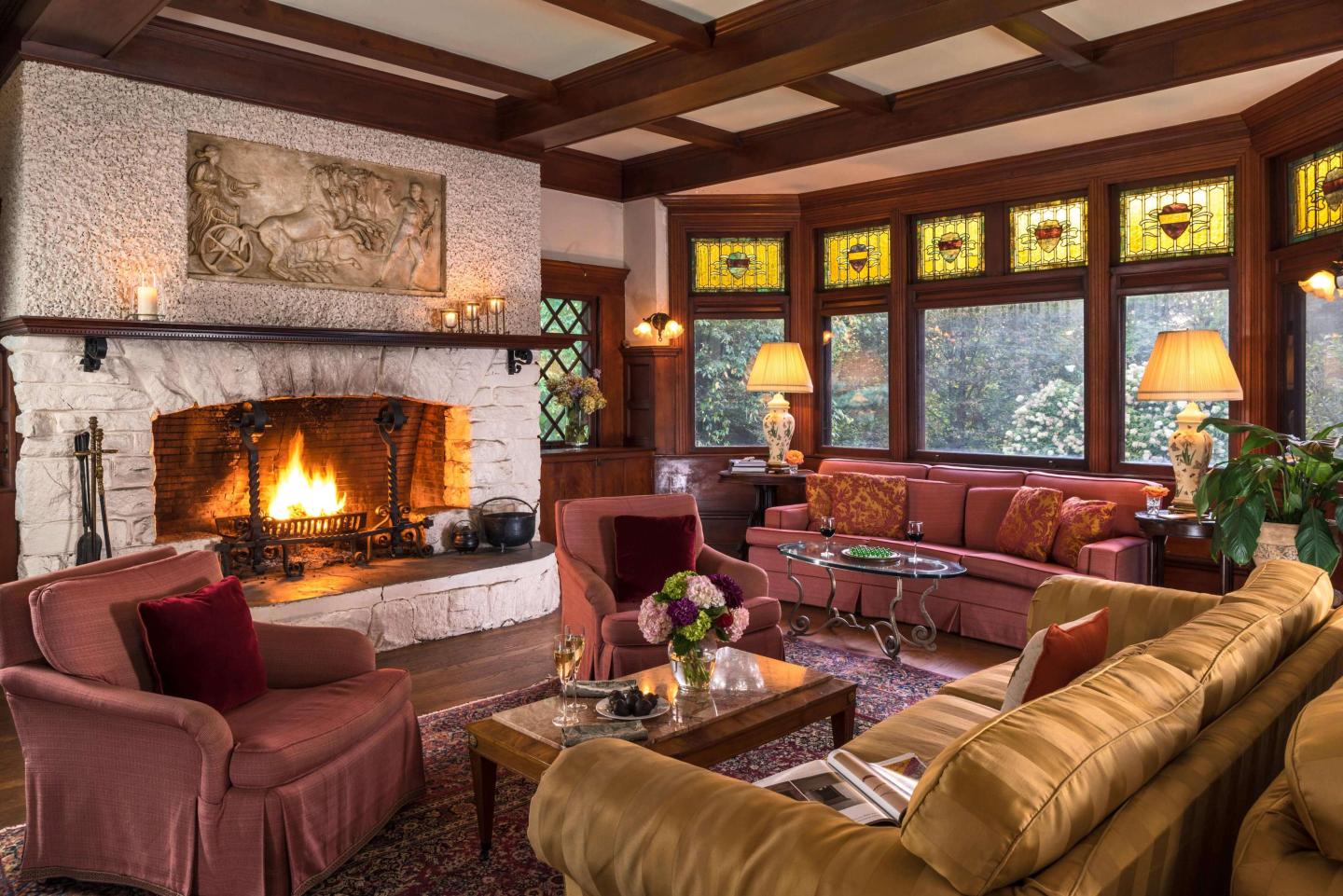 Manor House Inn Great Room