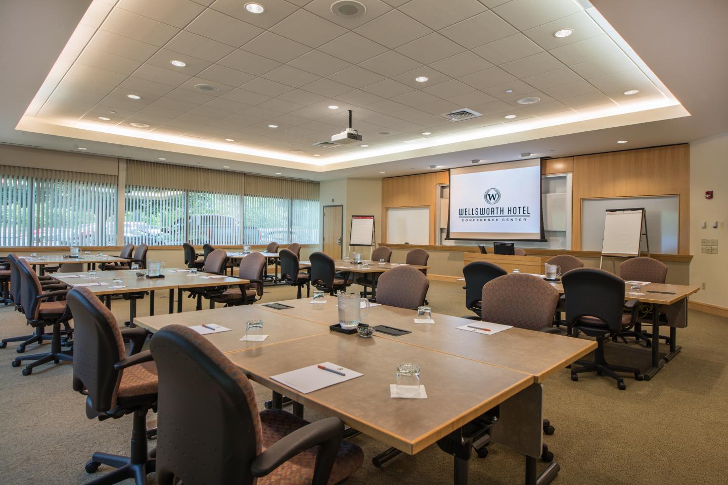 Pod Style Meeting Room