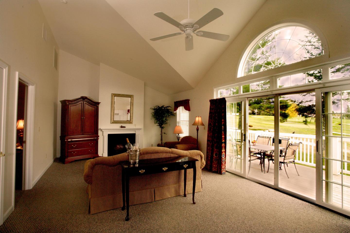 Bethel Inn - Millbrook Interior