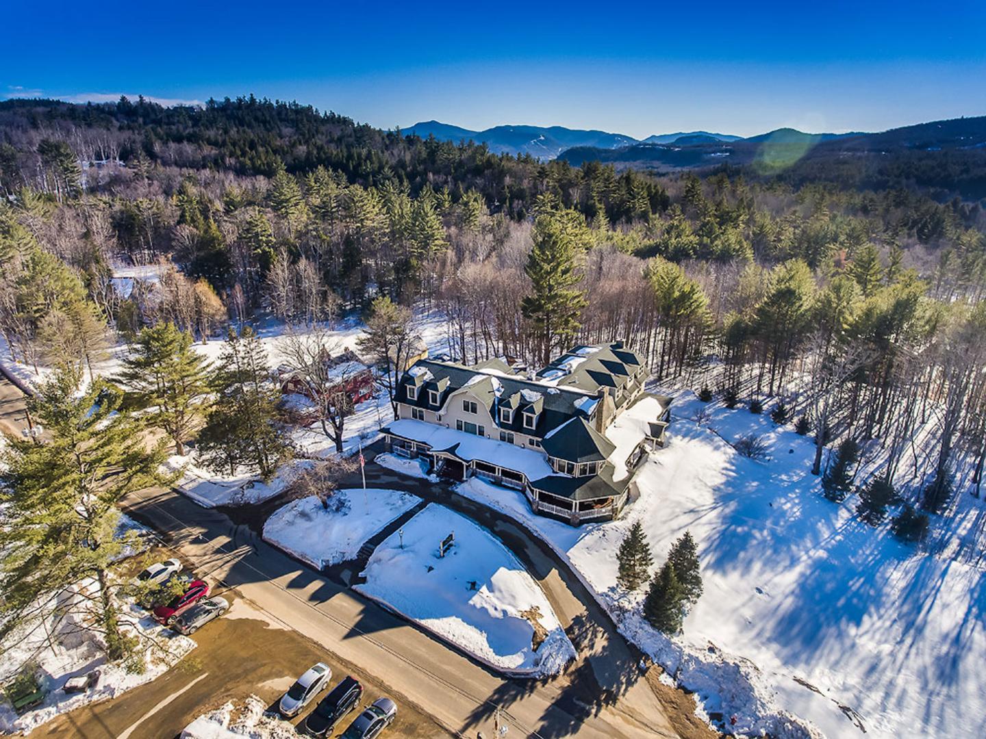 Inn at Thorn Hill - Drone Winter