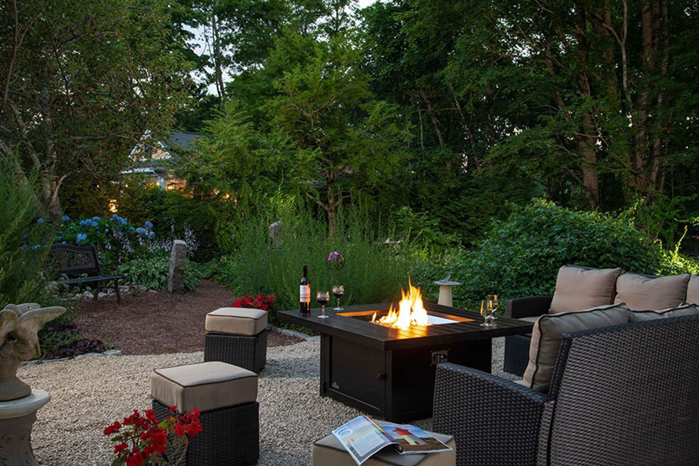 Palmer House Inn - Firepit